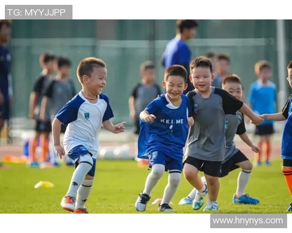 锐志足球：引领青少年成长的足球梦想与激情之旅